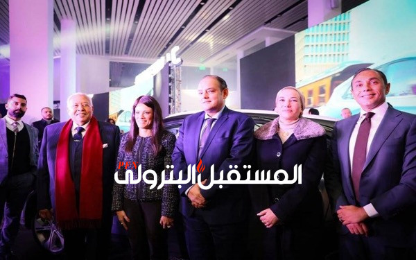 وزيرة البيئة: تدشين أول سيارة كهربائية بالكامل في مصر