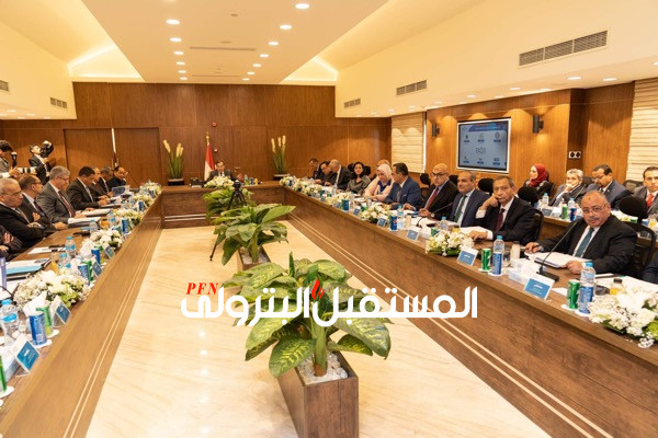 وزير البترول يعتمد نتائج الجمعية العمومية لشركة فجر المصرية للغاز الطبيعي.