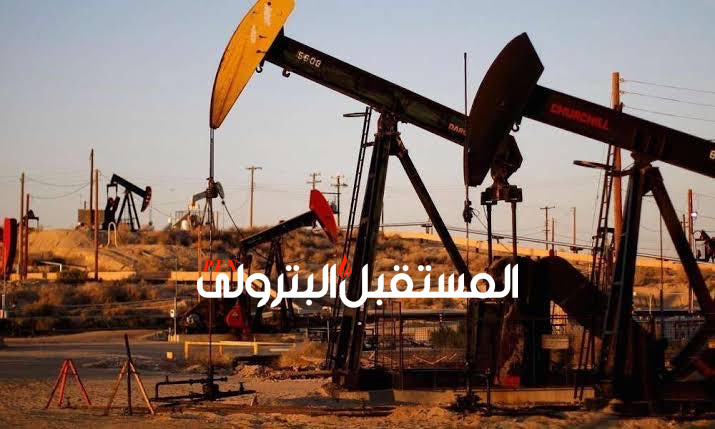 النفط يرتفع إثر تراجع مخزون الخام الأمريكي وهجمات الحوثيين