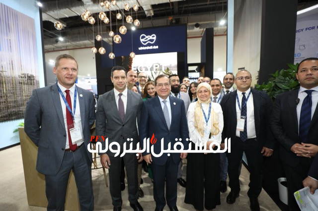 جولة لوزير البترول فى المعرض المصاحب لمؤتمر مصر الدولى للطاقة ايجبس ٢٠٢٤.