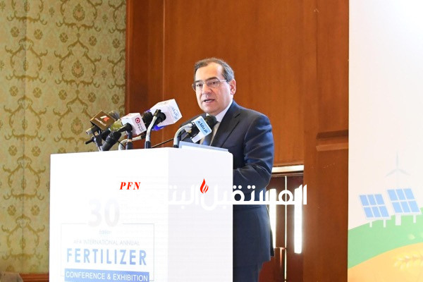 الملا : صناعة الأسمدة فى مصر والوطن العربي تمتلك كل مقومات التطور والنجاح والاستدامة